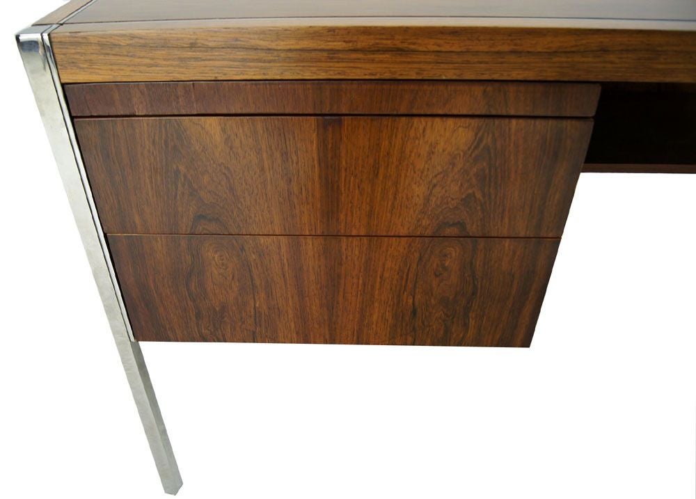 Mid Century Modern Rosewood Desk by Richard Schultz for Knoll 2