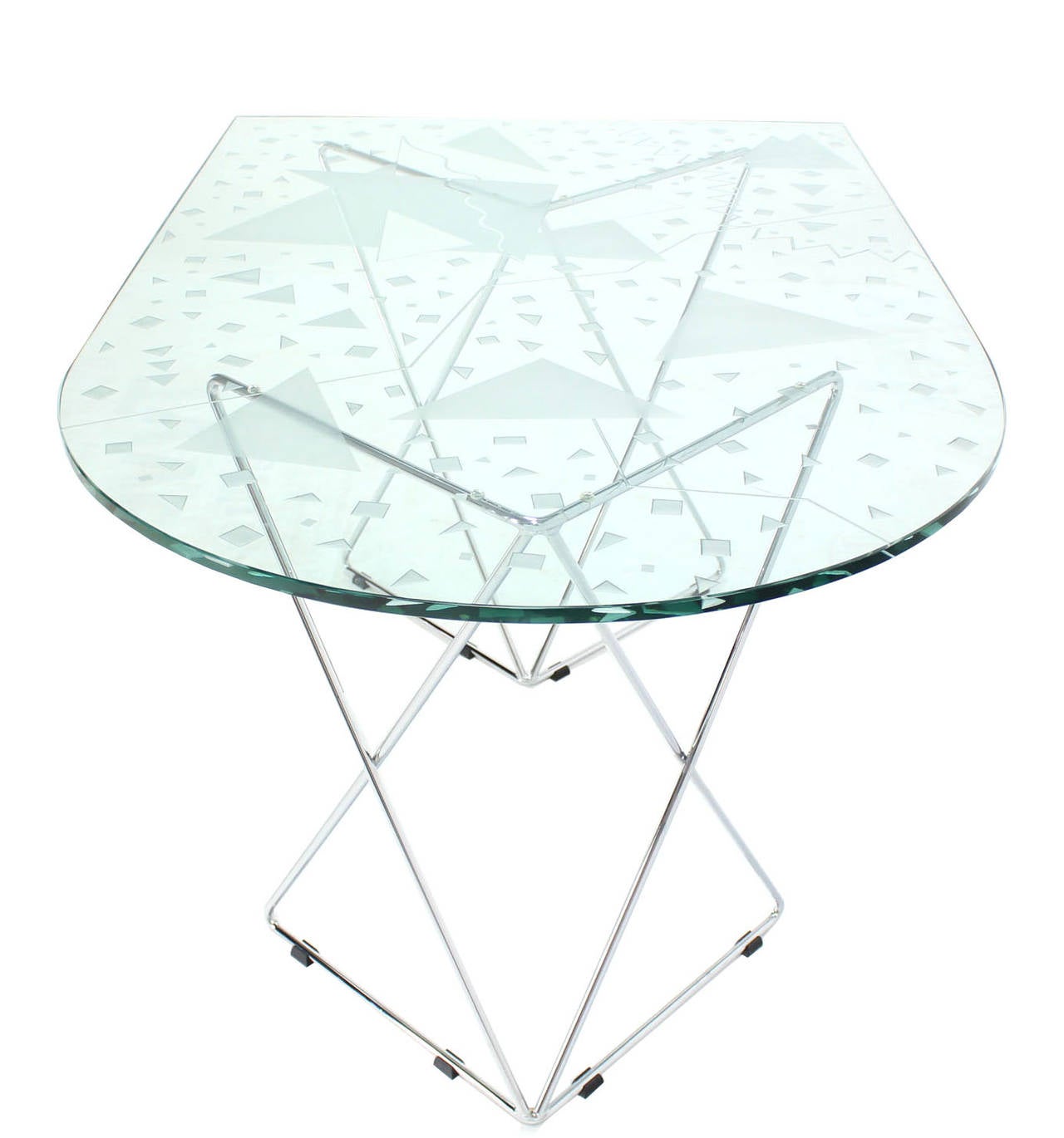 Pattern Etched Top Art Glass Dining Table with Chrome Wire Base Signed In Excellent Condition In Rockaway, NJ