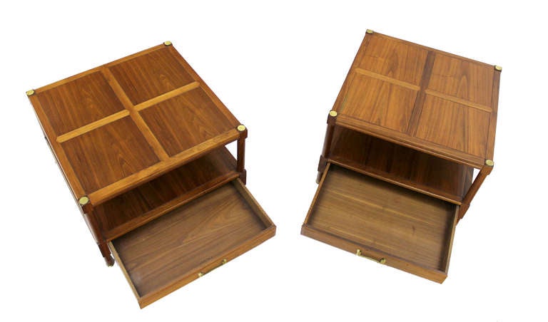 20th Century Pair of Mid-Century Modern Walnut End Tables or Stands by Henredon