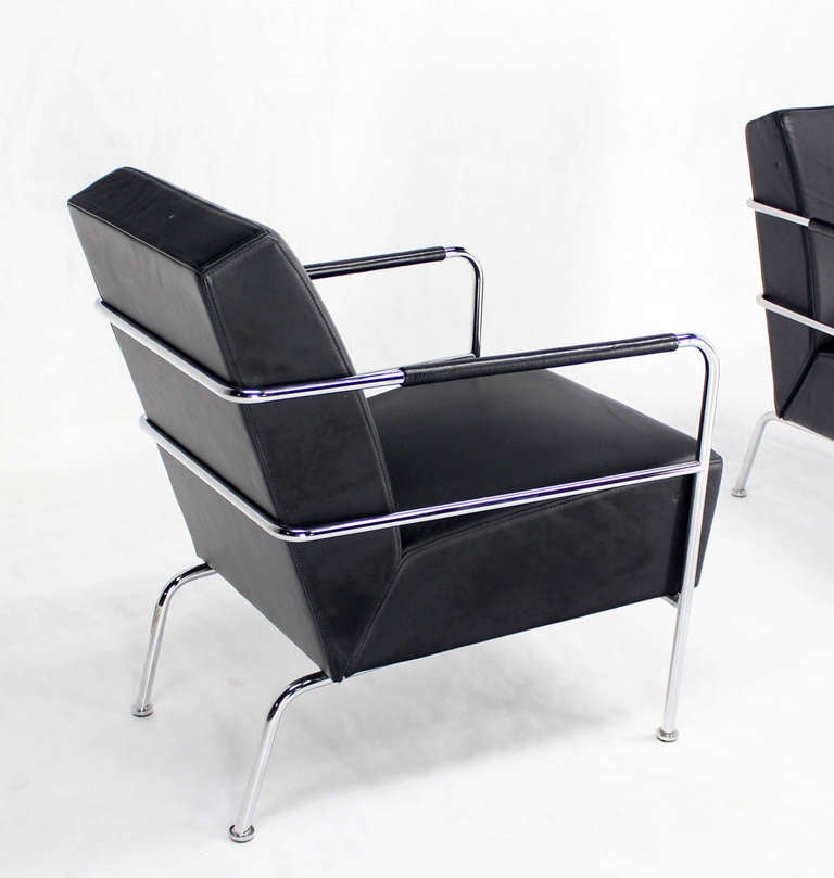 Pair of Bauhaus Mid-Century Modern Swedish Chrome Lounge Chairs, 1970s In Excellent Condition In Rockaway, NJ