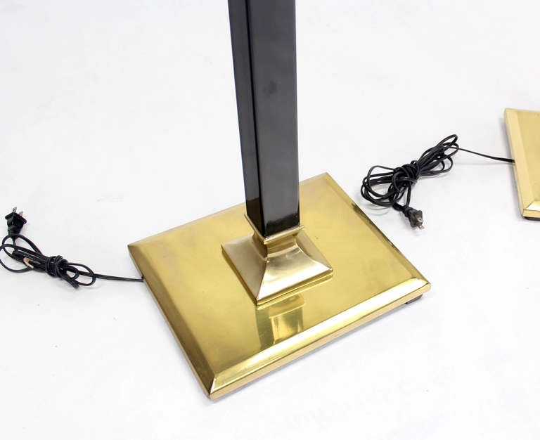 20th Century Pair of Black Enamel and Brass Mid-Century Modern Floor Lamp Torcheres