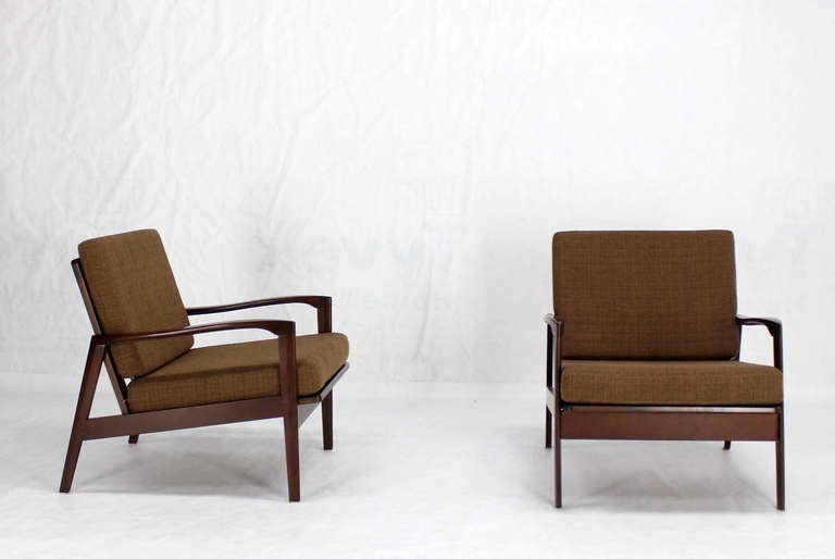 Pair of Danish Mid-Century Modern Lounge Chairs 2