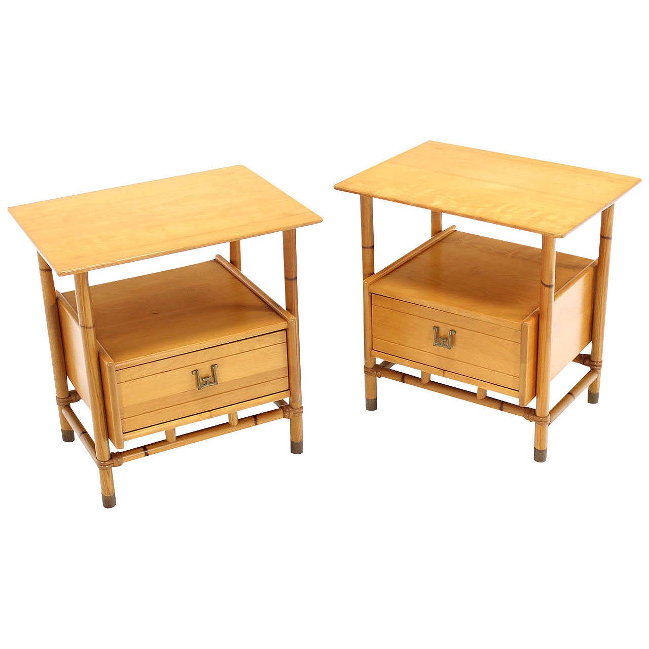 Pair of Blonde Heywood Wakefield Night Stands or End Tables at 1stdibs
