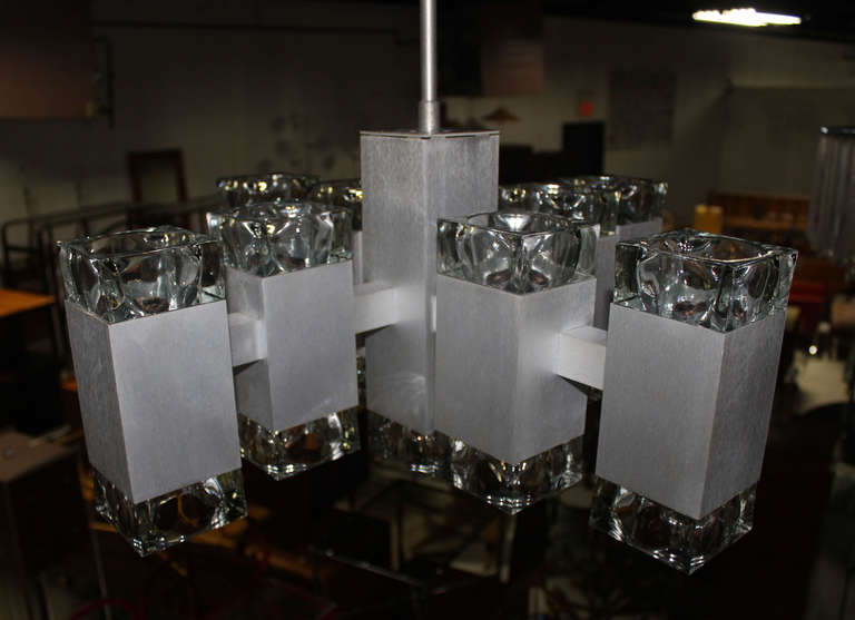 Italian Gaetano Sciolari Mid-Century Modern, Seventeen-Light Ice Cube Chandelier