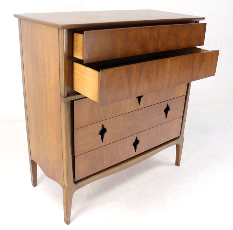 Mid-Century Modern Danish Walnut High Chest Dresser In Excellent Condition In Rockaway, NJ