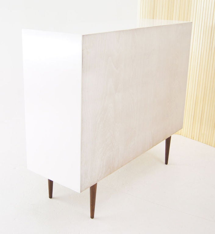Two Tone Paul McCobb Modern Dresser White Laquer Walnut 6