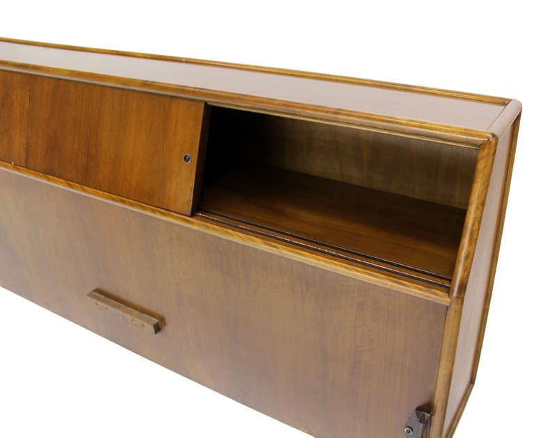 20th Century Mid-Century Modern Walnut King Headboard w/ Sliding Doors Compartment Cabinet For Sale