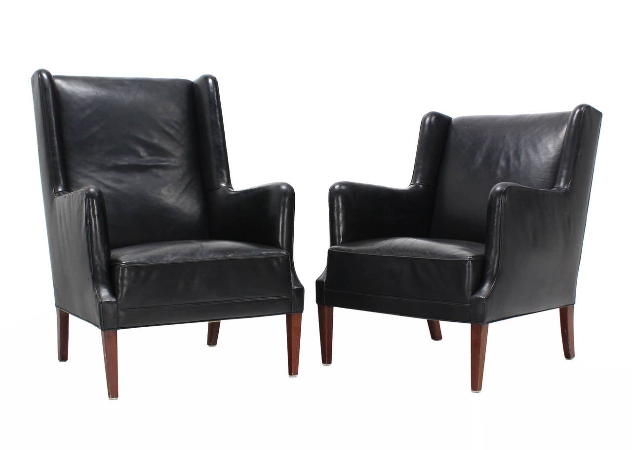 Mid-Century Modern Pair of Black Upholstered Leather Chairs