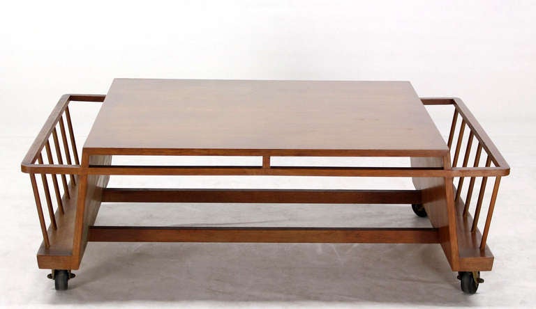 Mid-Century Modern Industrial Style Coffee Table with Magazine Rack on Wheels 4