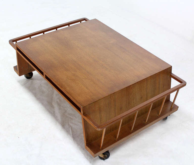Mid-Century Modern Industrial Style Coffee Table with Magazine Rack on Wheels 1