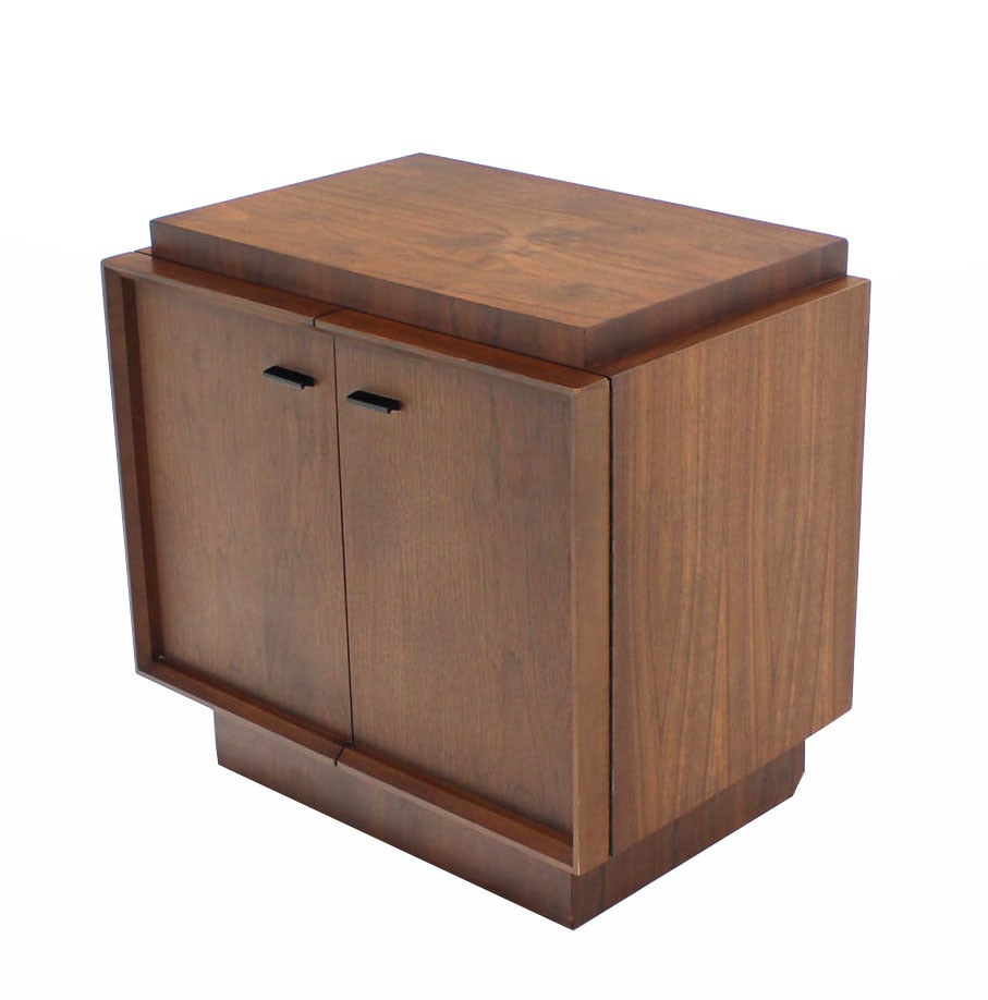 Pair of Walnut Night Stands or End Tables 1