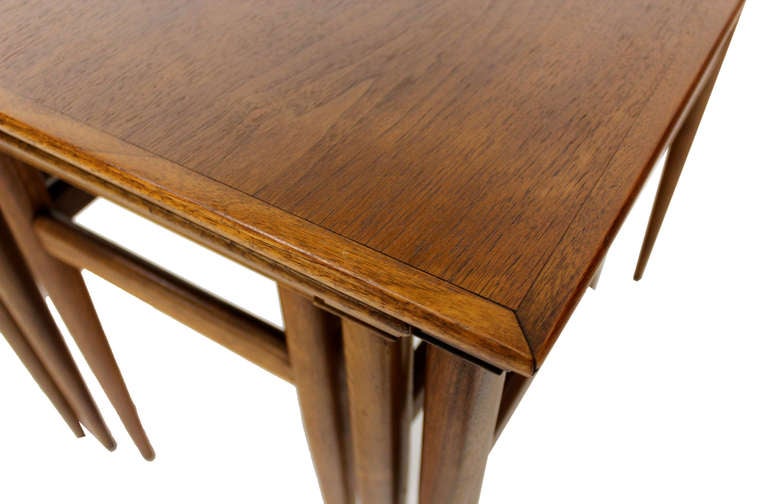 Set of 3 Walnut Mid Century Modern Nesting Side End Tables 2