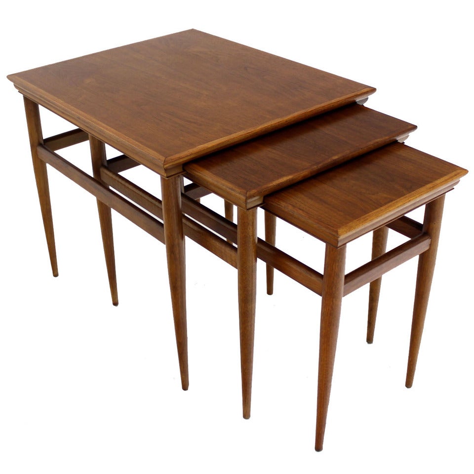 Set of 3 Walnut Mid Century Modern Nesting Side End Tables