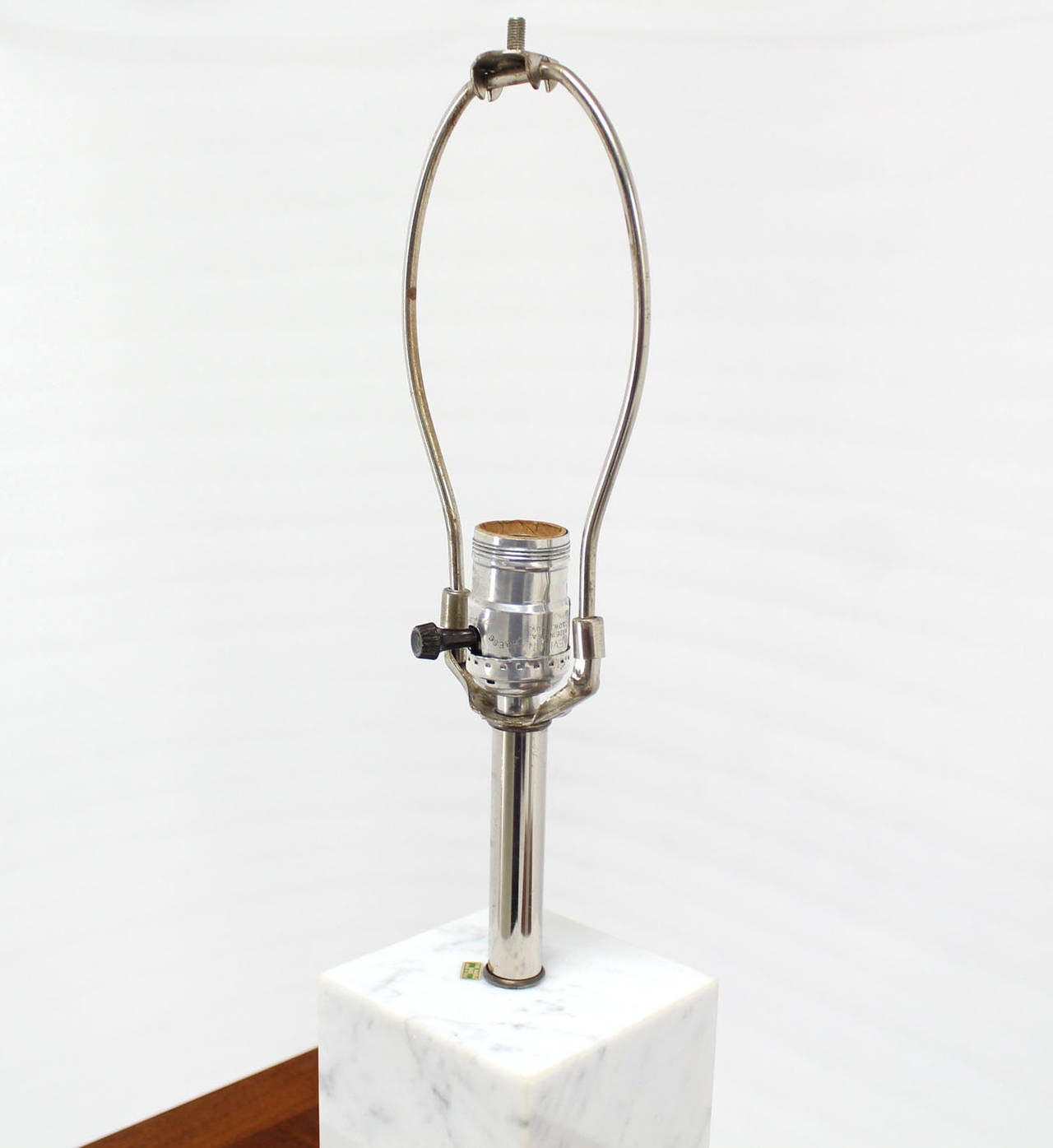Pair of White Marble Cube-Shape Table Lamps 1