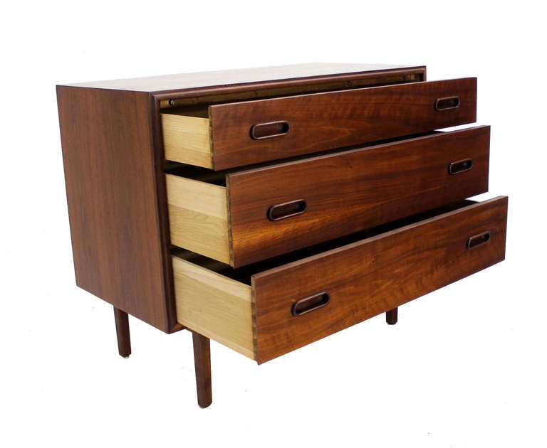 Danish Mid Century Modern Teak 3 Drawer Teak Bachelor Chest Dresser Cabinet 2