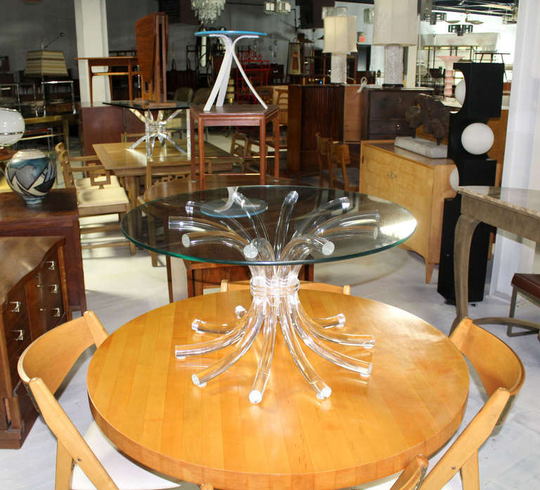 Mid-Century Modern Lucite Sunburst Base with Round Glass-Top Center Table 4