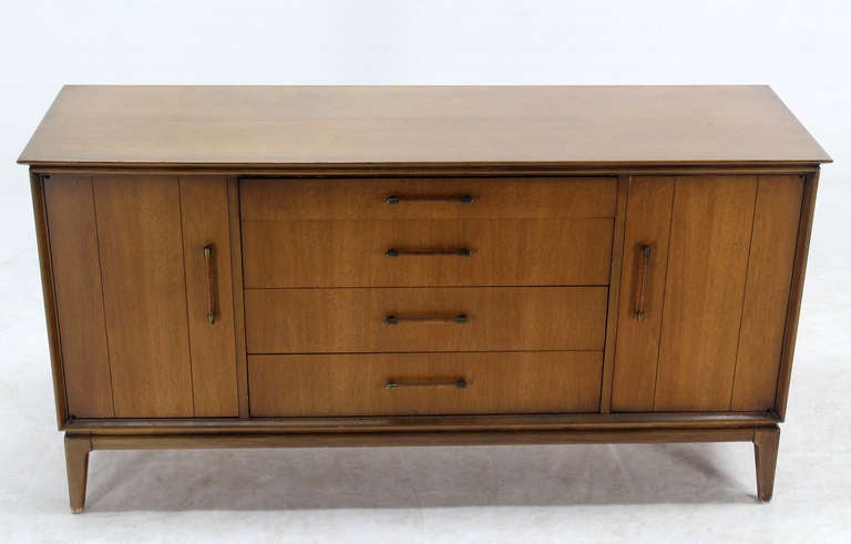 Mid-Century Modern Walnut Credenza or Sideboard Dresser 2