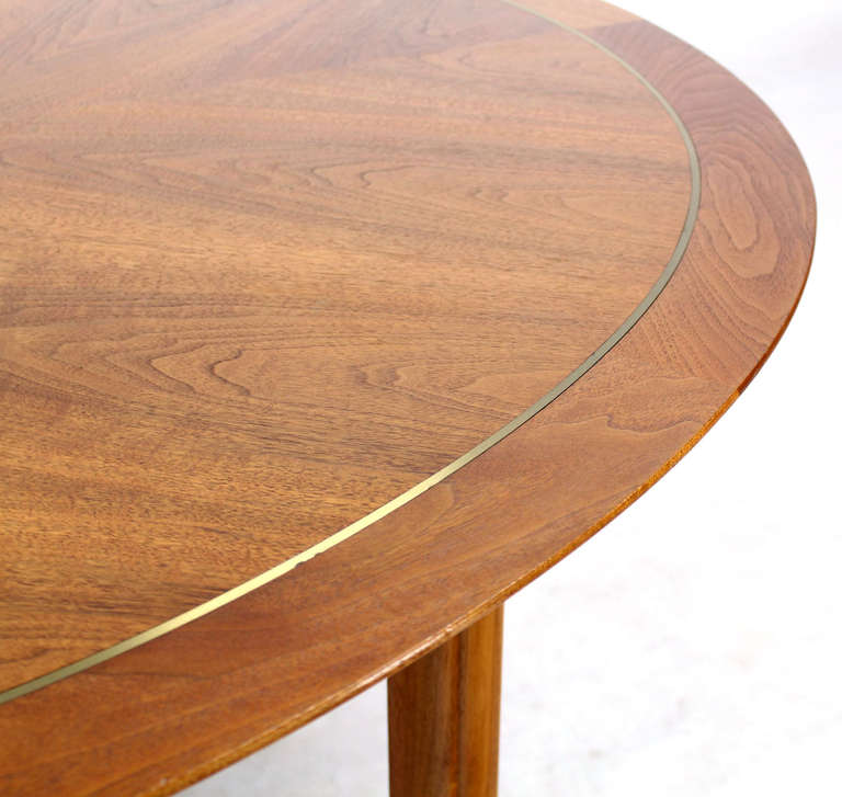 oval mid century dining table