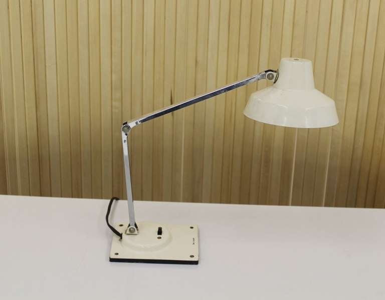 20th Century Adjustable Mid-Century Modern Desk Lamp by Tensor