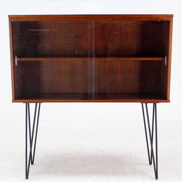 American Mid-Century Modern Walnut Bookcase on Tall Hairpin Legs