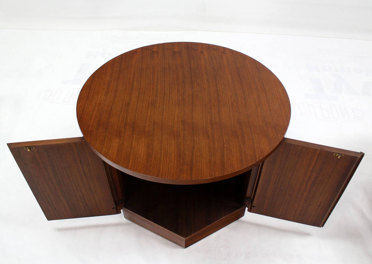 Pair of Hexagon Shape Bases and Round-Top End Tables