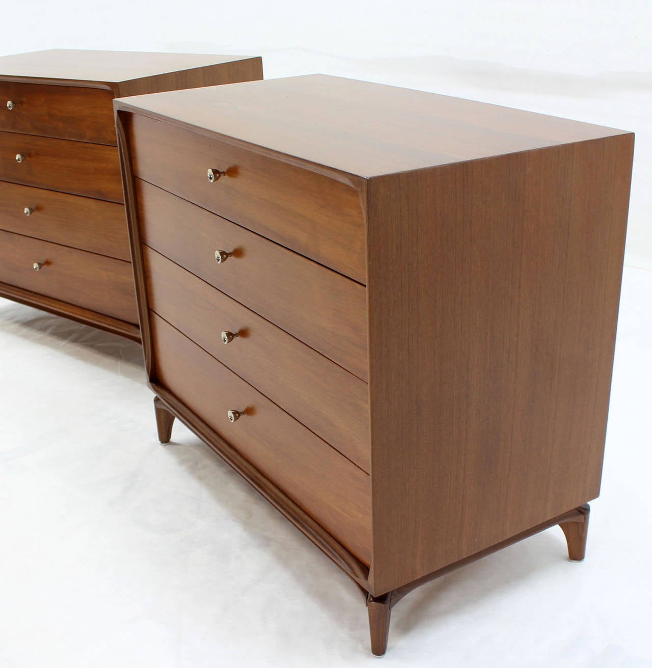 Lacquered Pair of Mid-Century Modern Walnut 4 Drawer Bachelor Chests or Dressers