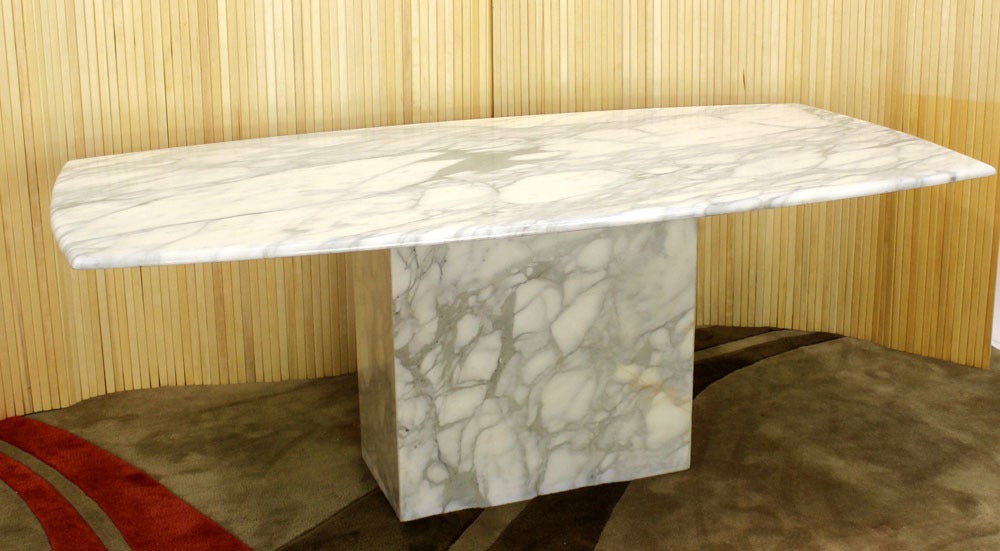 Mid Century Modern Single Pedestal Marble Top Dining Table at 1stDibs