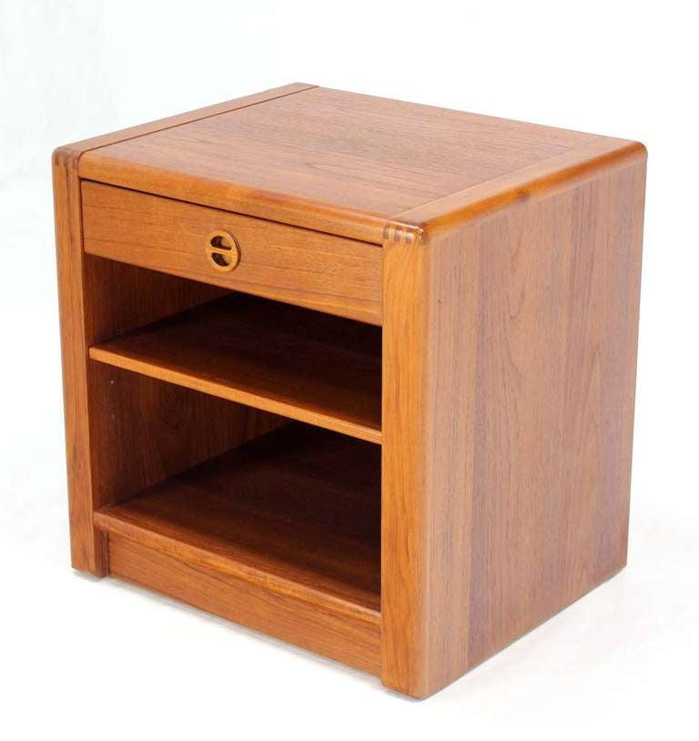 20th Century Danish Mid-Century Modern Teak One-Drawer End Table or Night Stand