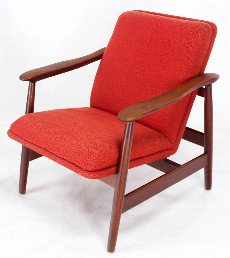 American Pair of Mid-Century Danish Modern Solid Oiled Walnut Lounge Chairs For Sale