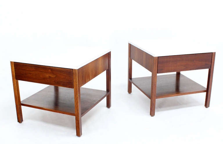 Pair of Mid-Century Modern Knoll Walnut End Tables or Nightstands 4