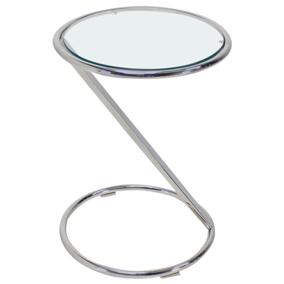 Chrome and Glass Mid-Century Modern Z-Shape End Table Stand