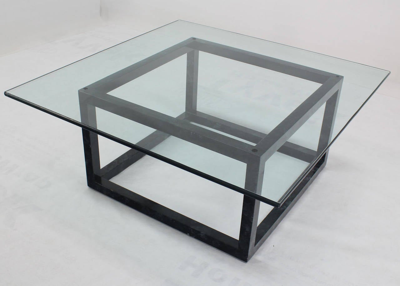 Nice quality mid-century modern cube shape coffee table (3/4" thick)