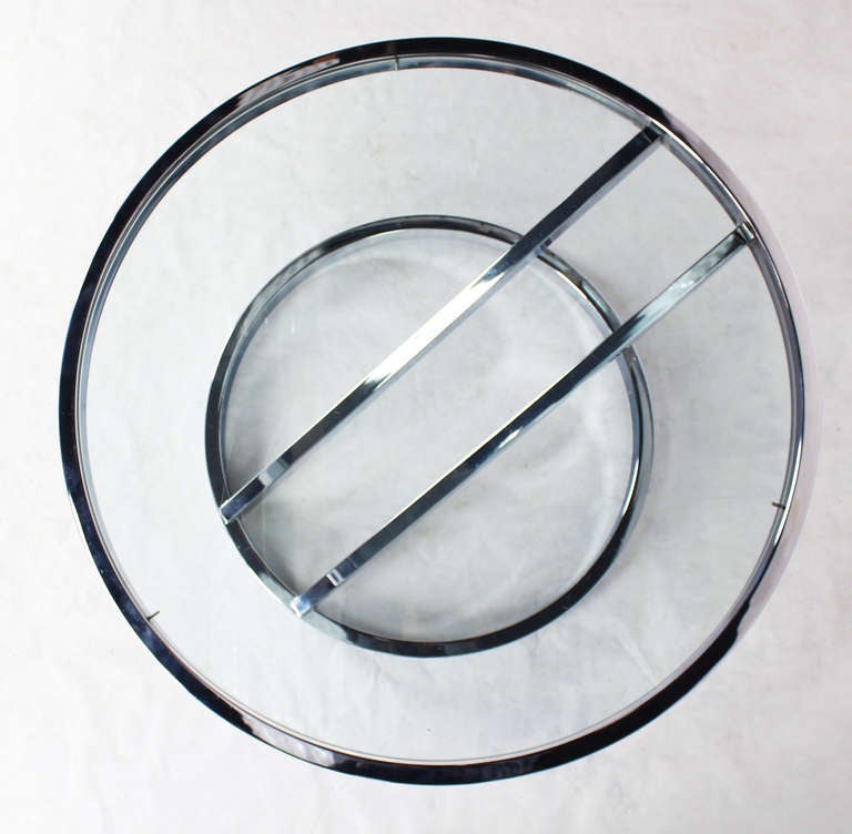 Mid-Century Modern Modern Chrome and Glass Round Coffee Table by Baughman