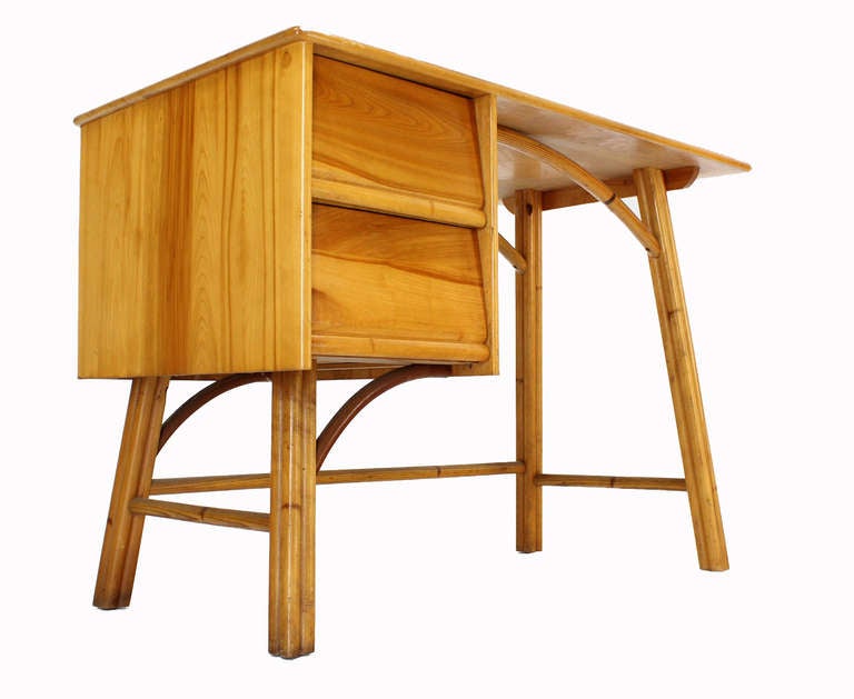 Very nice looking mid century modern solid maple and bamboo desk and chair by Heywood Wakefield.