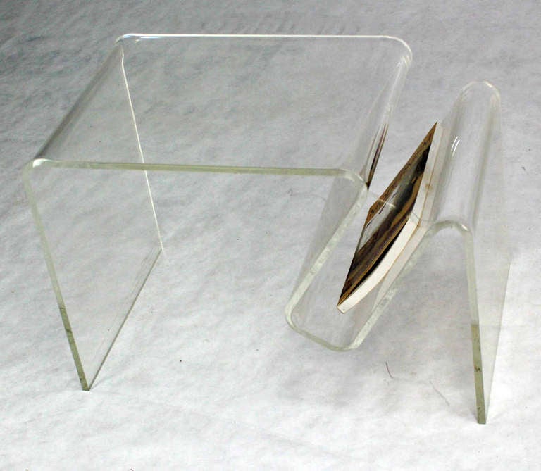 Mid-Century Modern Mid Century Modern Bent Lucite Magazine Rack Table Stand