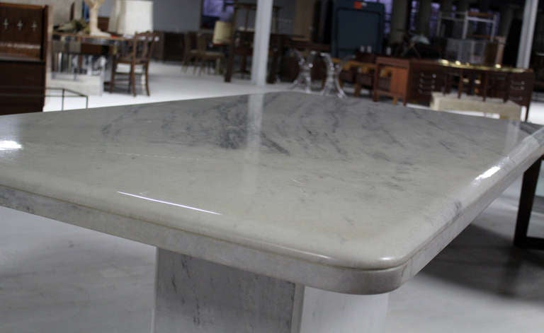 Mid-Century Modern Marble-Top Pedestal Dining Table 1