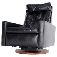 Milo Baughman Mid-Century Modern Swivel Lounge Chair Recliner