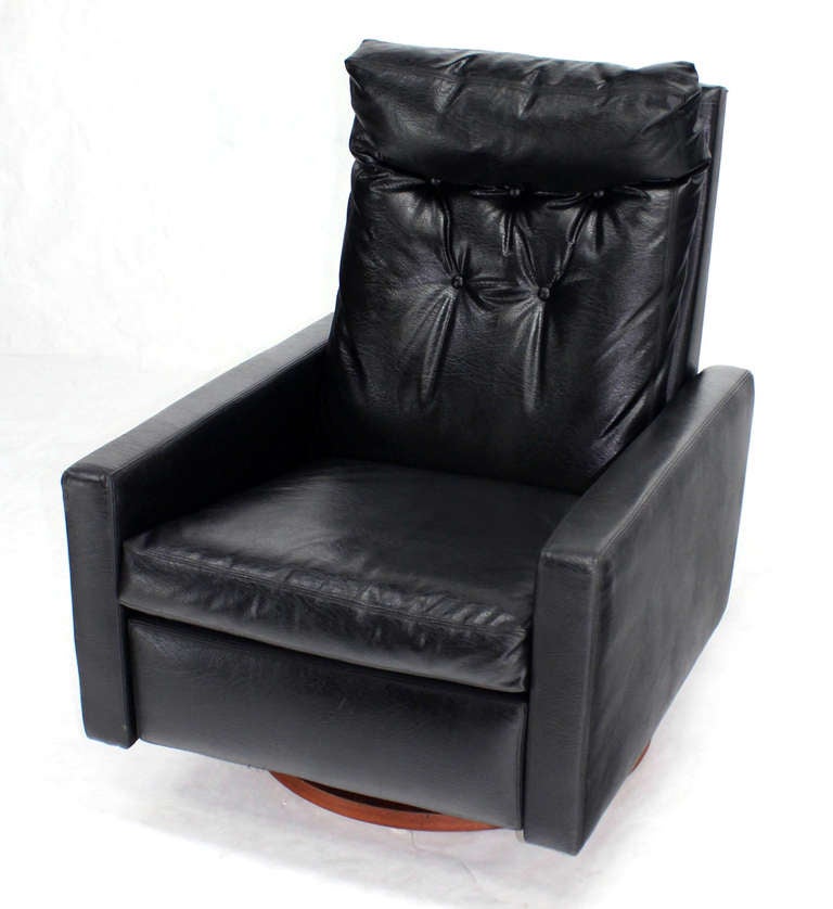 Milo Baughman Mid-Century Modern Swivel Lounge Chair Recliner 1