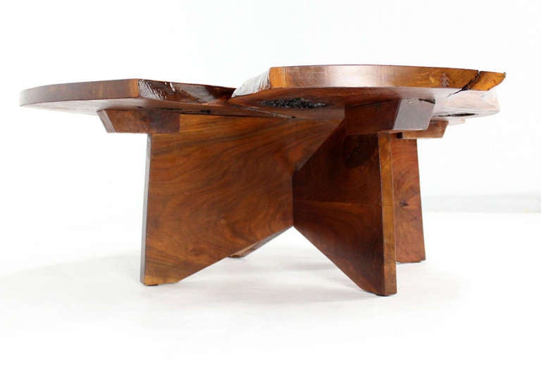 Mid-Century Modern Walnut Coffee Table in Style of Nakashima In Excellent Condition In Rockaway, NJ