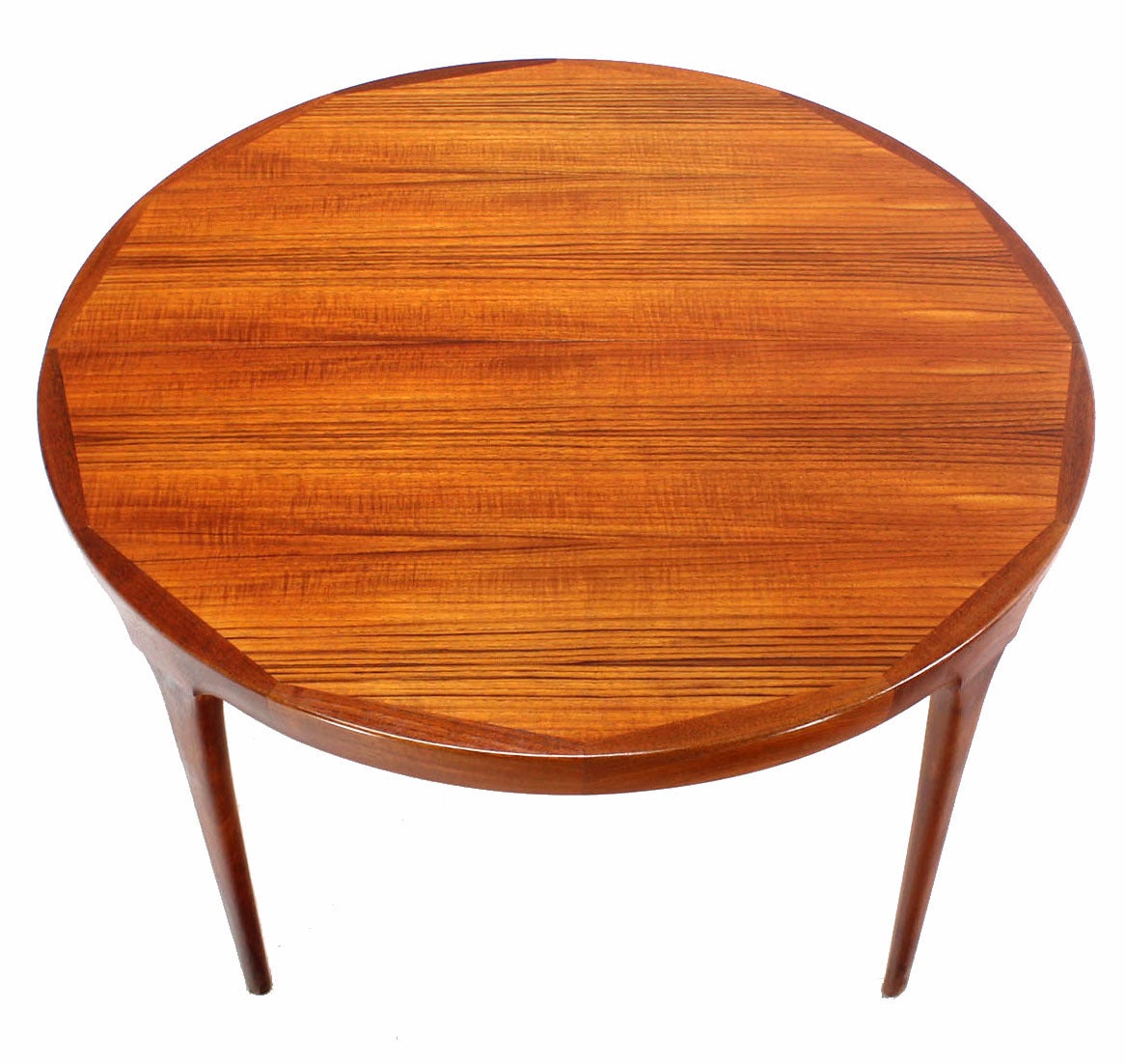 Danish Mid-Century Modern Round Teak Dining Table with Two Leaves 3