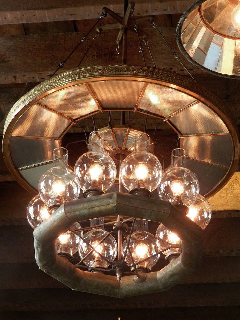 Super Rare I.P. Frink, Ten Light Chandelier In Excellent Condition In Peekskill, NY