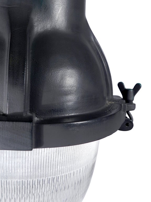 Lampadaire Holophane