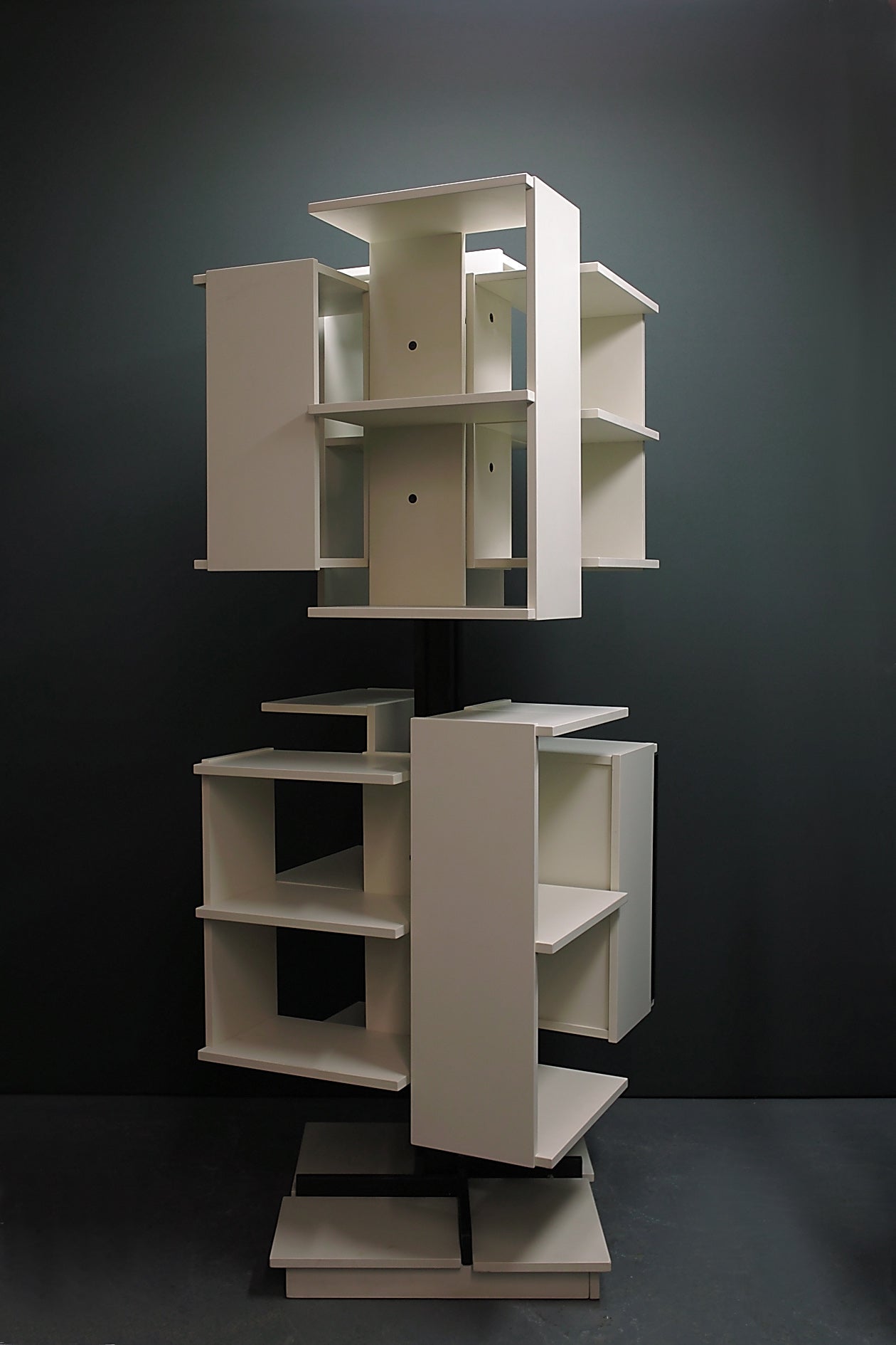 A turning library by Claudio Salocchi