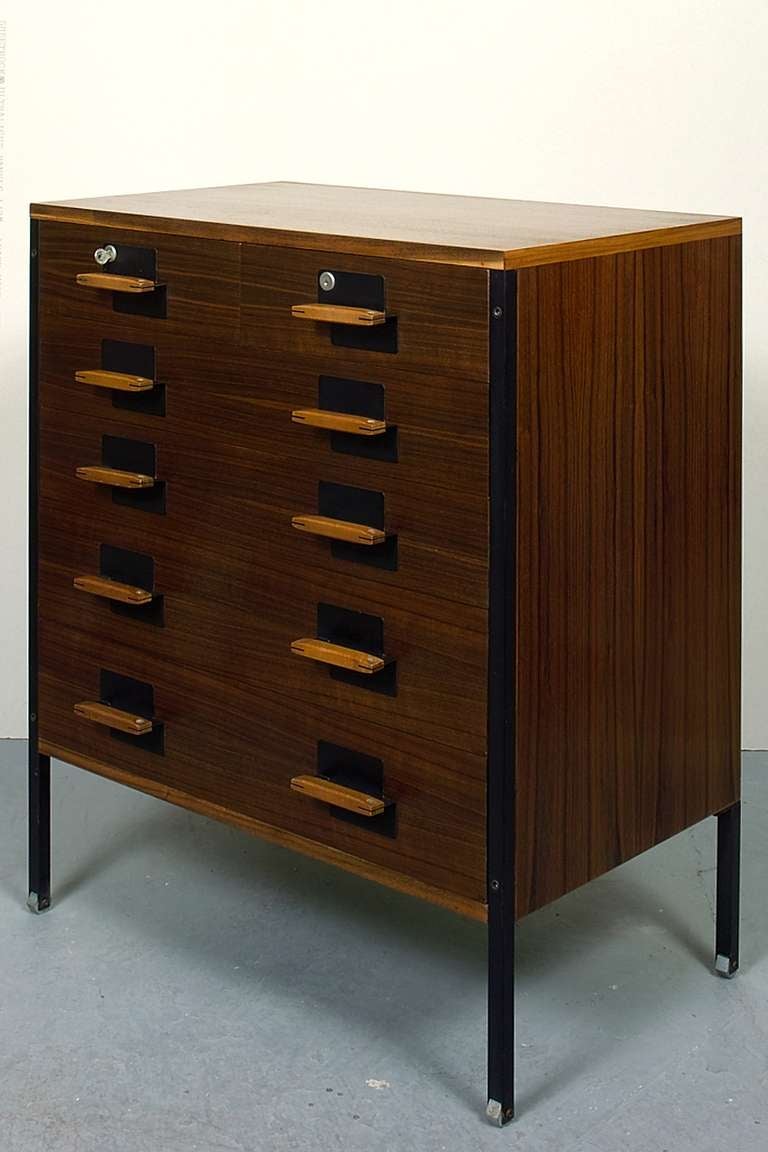 Mid-Century Modern Rare Chest of Drawers by Ico Parisi