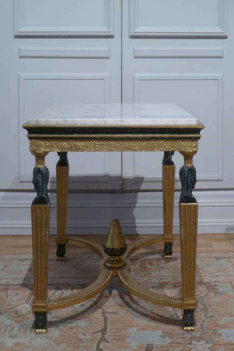 19th Century Scandinavian Center Table For Sale 3