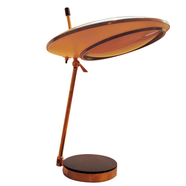 A table lamp by Oscar Torlasco for Lumi For Sale