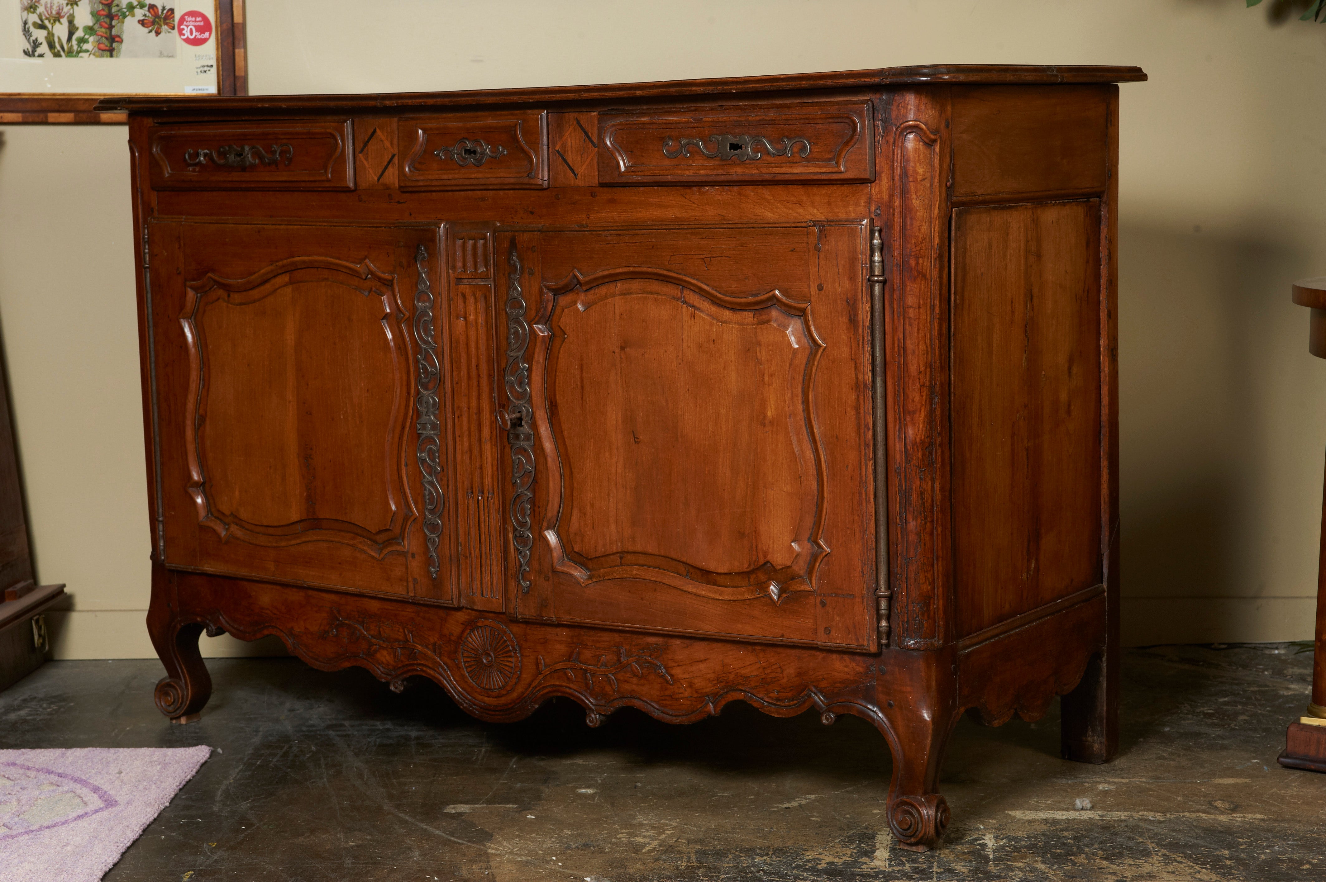 French fruitwood buffet, c. 1780-90 For Sale