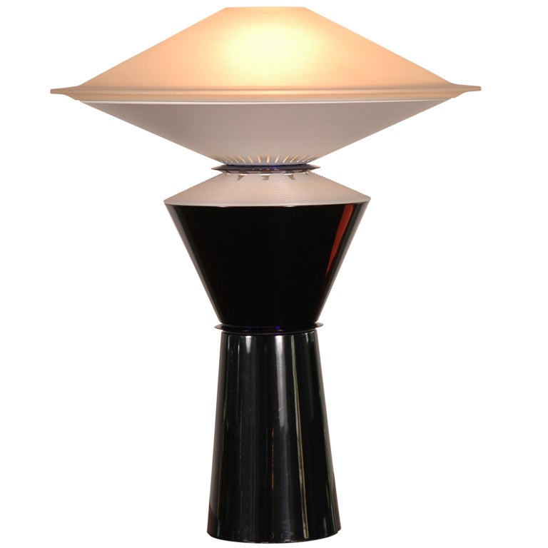 Italian Table Lamp in Metal & Glass