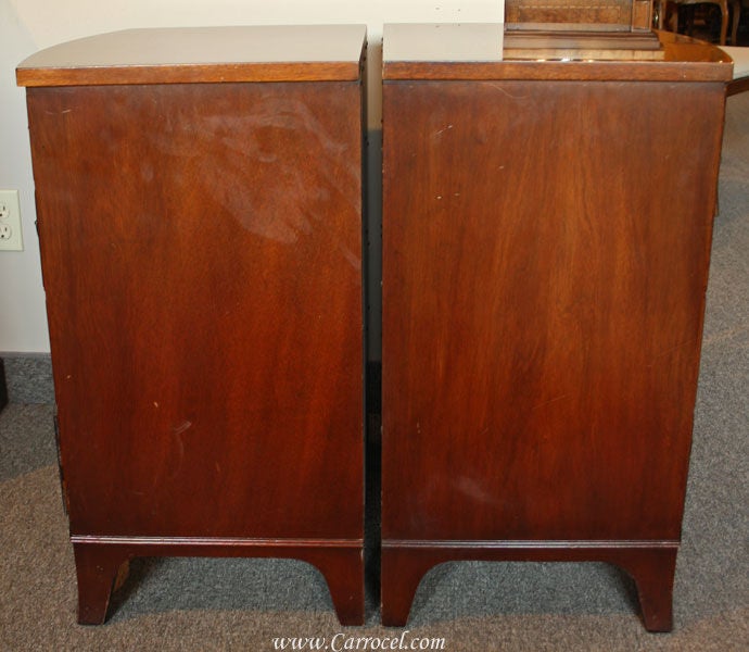 20th Century Pair of Solid Mahogany Bachelor Chests by Henredon