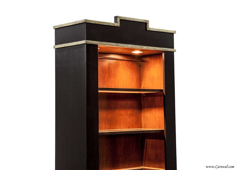 Pair of Mint Condition Black Lacquer Silver Leaf Display Cabinets Bookcases In Excellent Condition In North York, ON